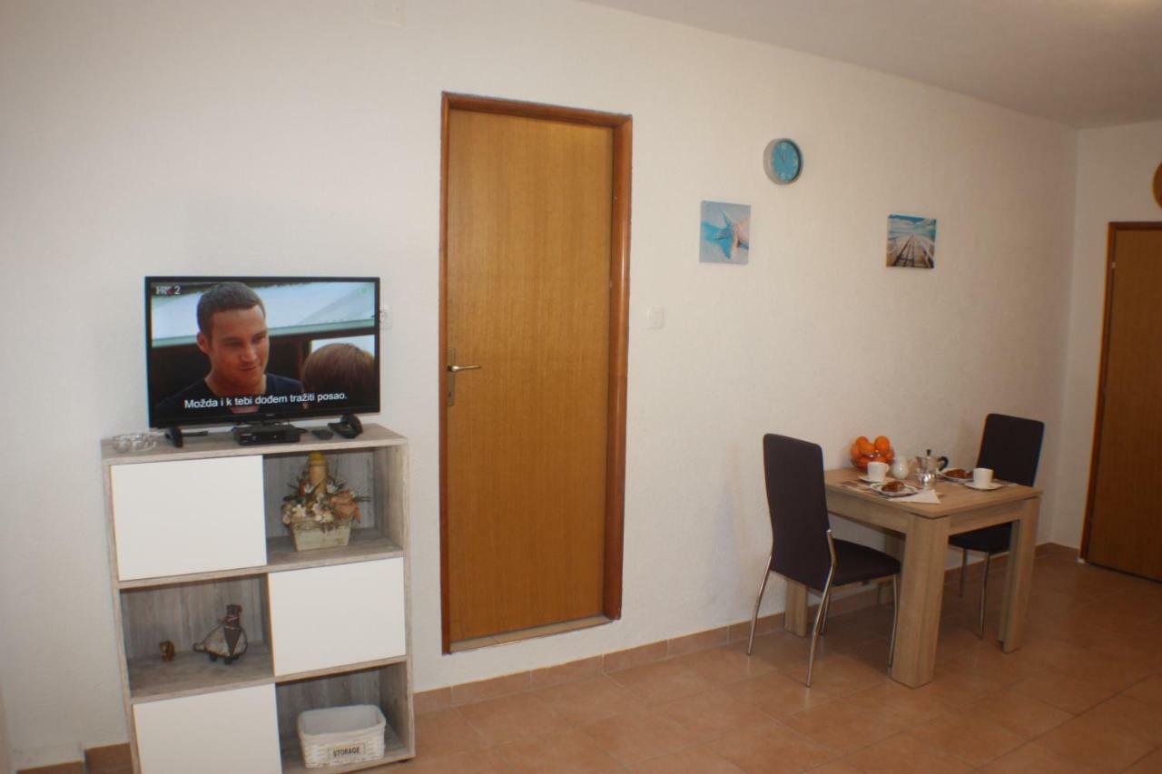 זאדאר Studio Apartman Tristan מראה חיצוני תמונה
